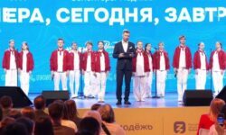 Волонтеры-медики приехали со всей страны в Москву