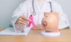 Увеличение веса после диагностики рака молочной железы повышало риск смерти