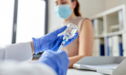 Эффективность иммунотерапии при лечении рака связали с временем суток