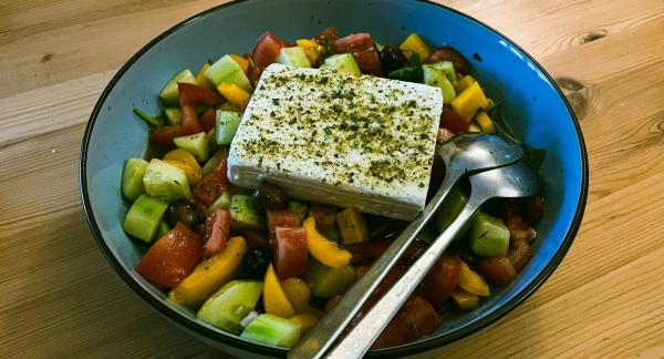 Греческий салат на правильном питании: вкусные рецепты без лишних калорий
