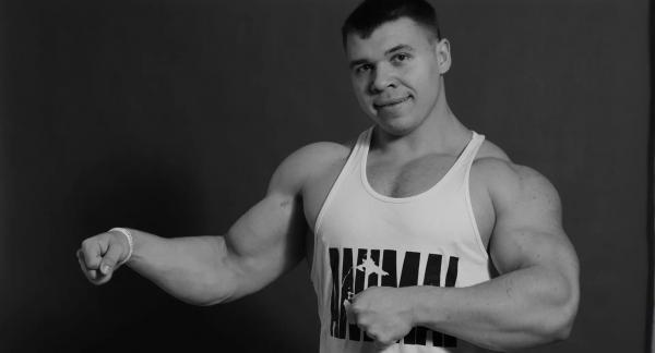 Взялся и тащи! Что такое «походка фермера» и чем полезно это упражнение Взялся и тащи! Что такое «походка фермера» и чем полезно это упражнение